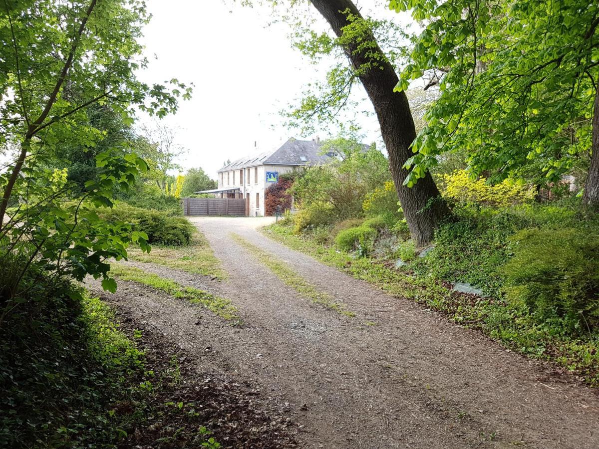 Logis Relais Des Cailleres 호텔 Saint Pavace 외부 사진